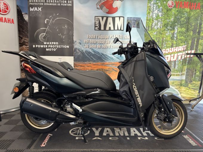 YAMAHA XMAX 300 4