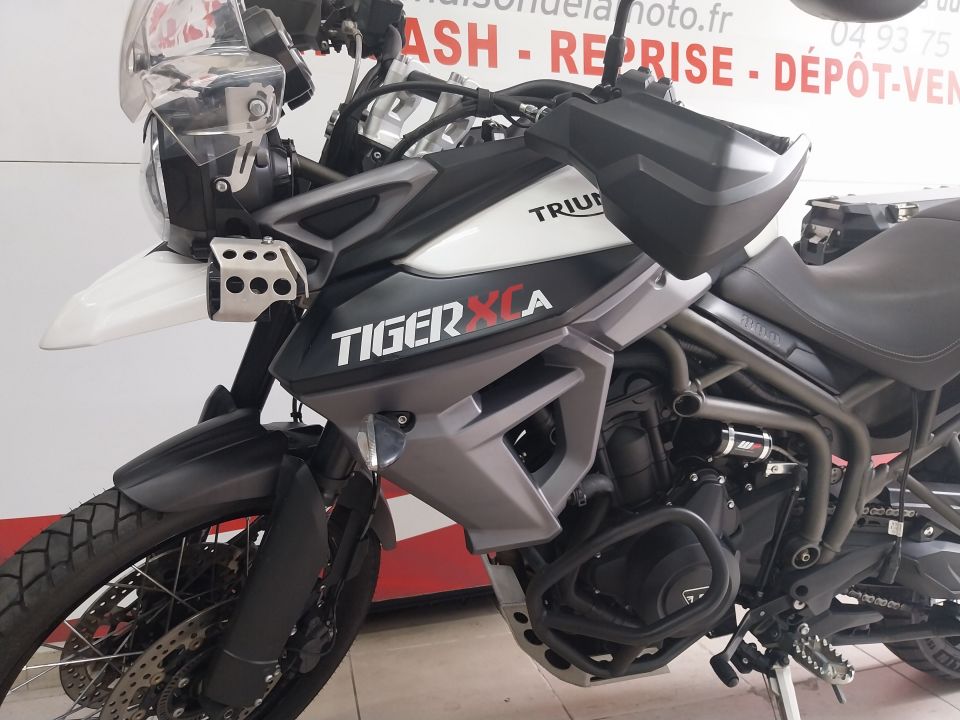 TRIUMPH TIGER 800 XCA ABS 4