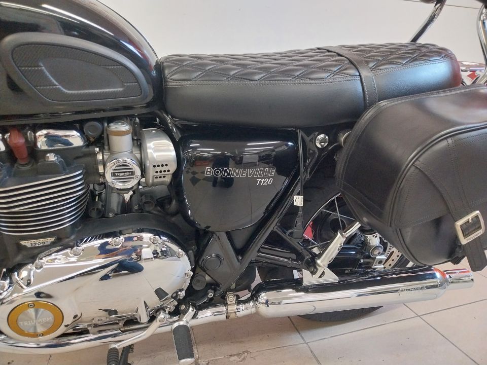 TRIUMPH BONNEVILLE T120  ABS NOMBREUSES OPTIONS 4