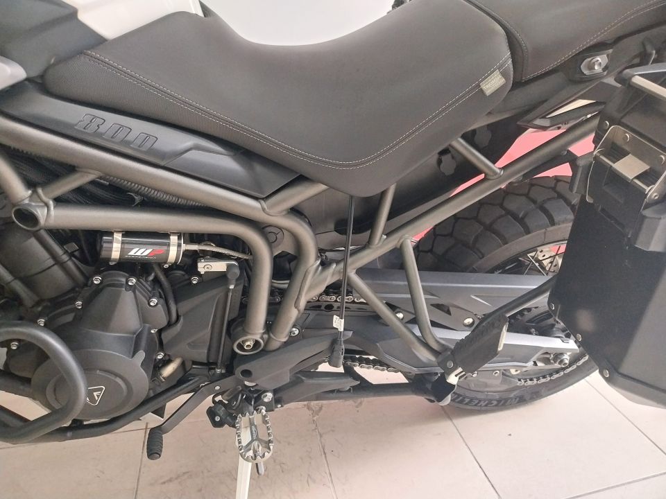 TRIUMPH TIGER 800 XCA ABS 4