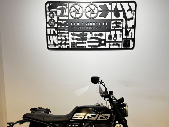 BRIXTON MOTORCYCLES CROSSFIRE 500X 4