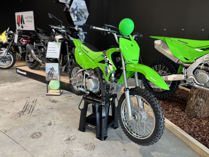 KAWASAKI KLX 110 4