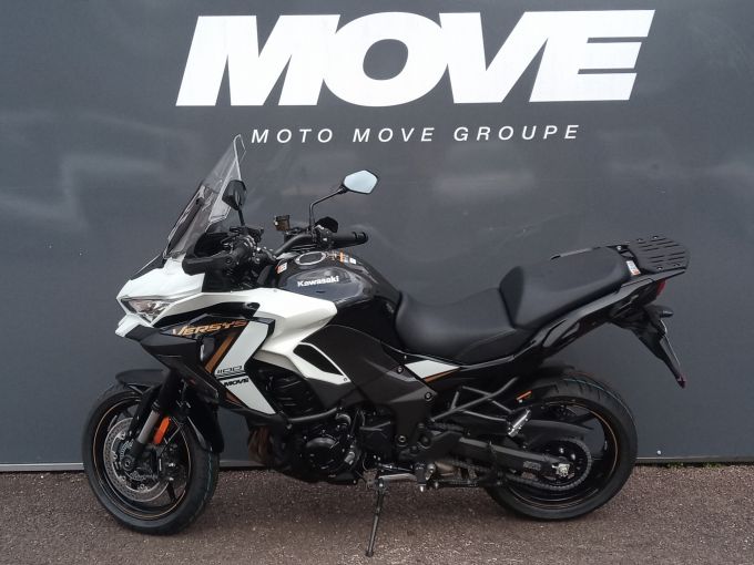 KAWASAKI Versys 1100 4
