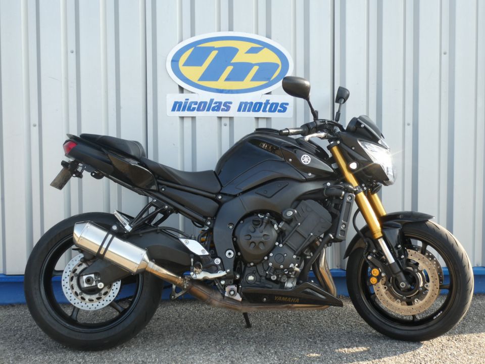YAMAHA FZ8 4
