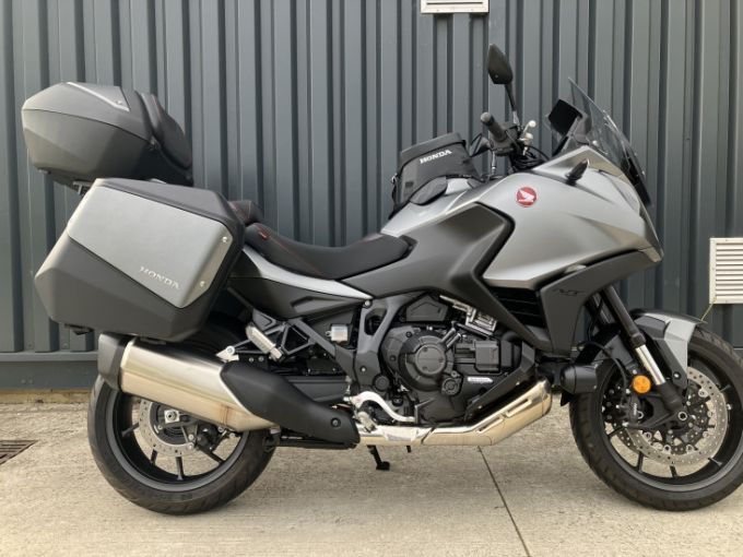 HONDA NT1100 DCT 4