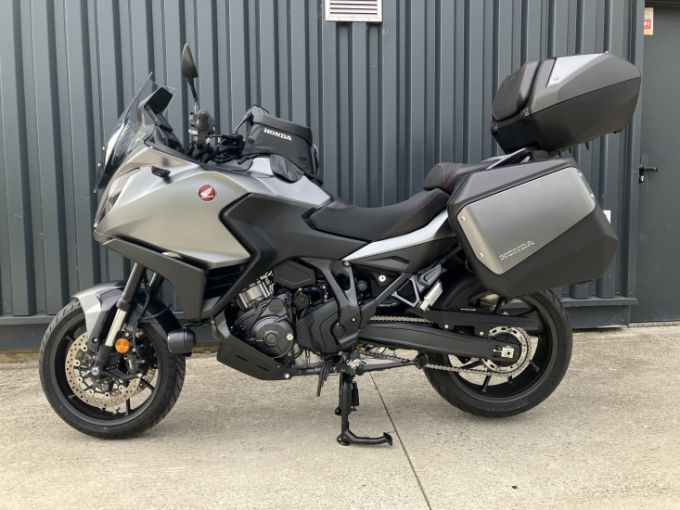 HONDA NT1100 DCT 4