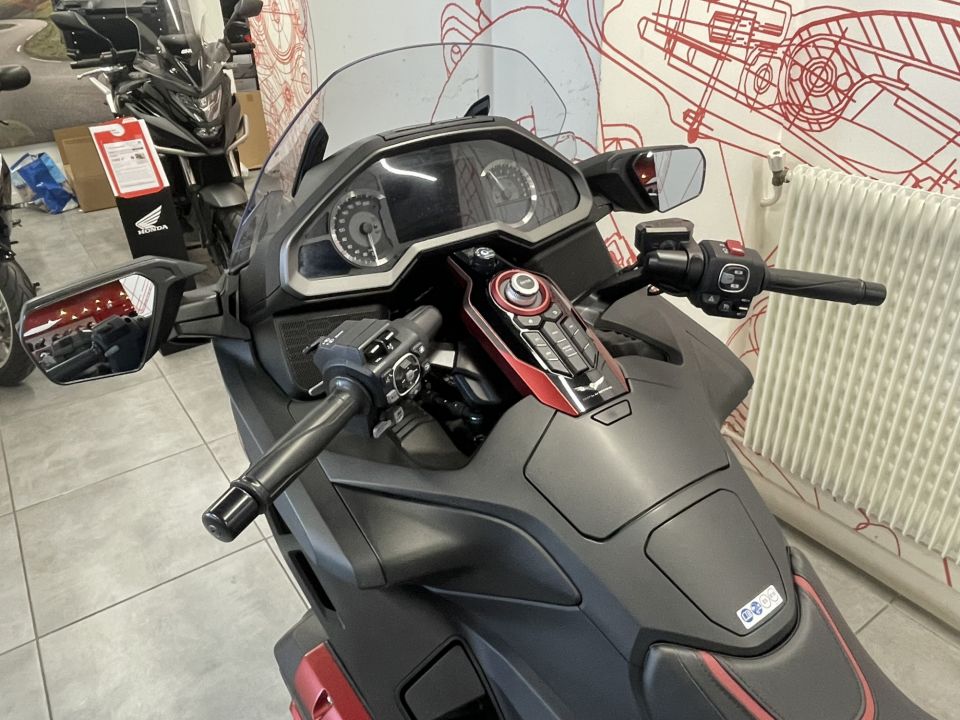 HONDA GL1800 GOLDWING 4