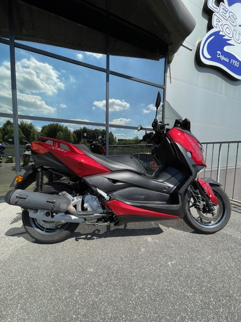 YAMAHA XMAX 125 4