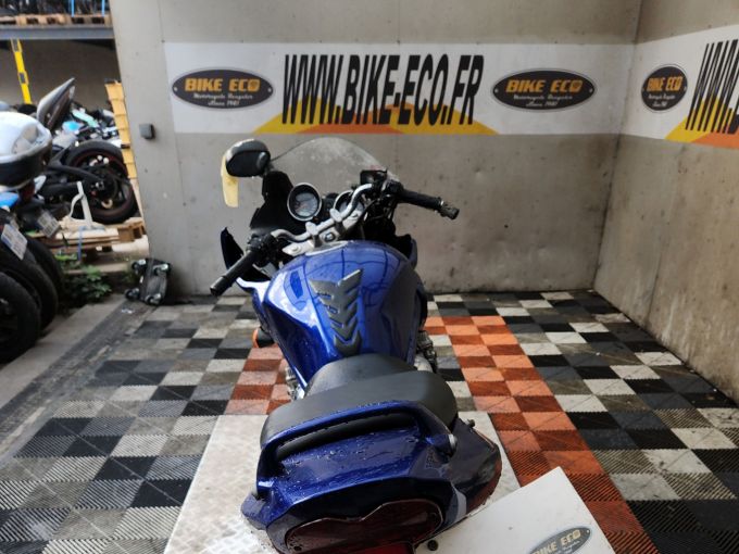 SUZUKI GSF 600 BANDIT 4