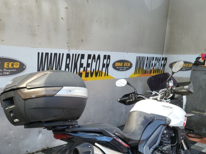 TRIUMPH TIGER 1050 4