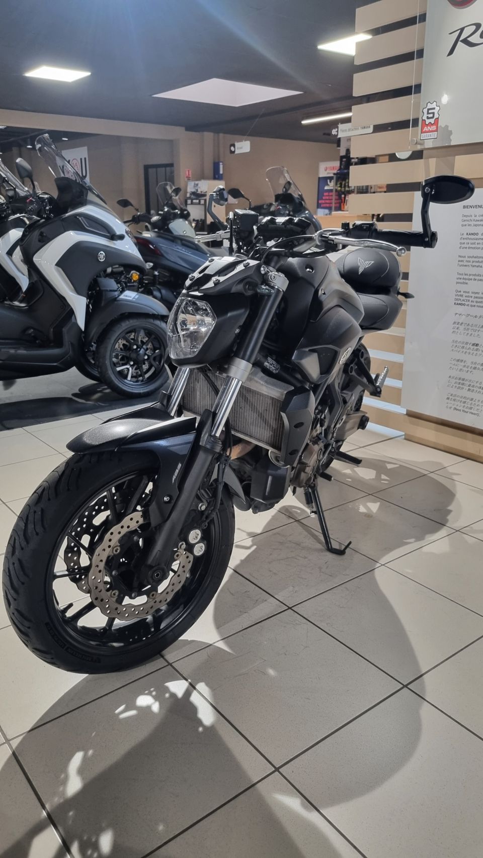 YAMAHA MT-07 (47.5CV) 4