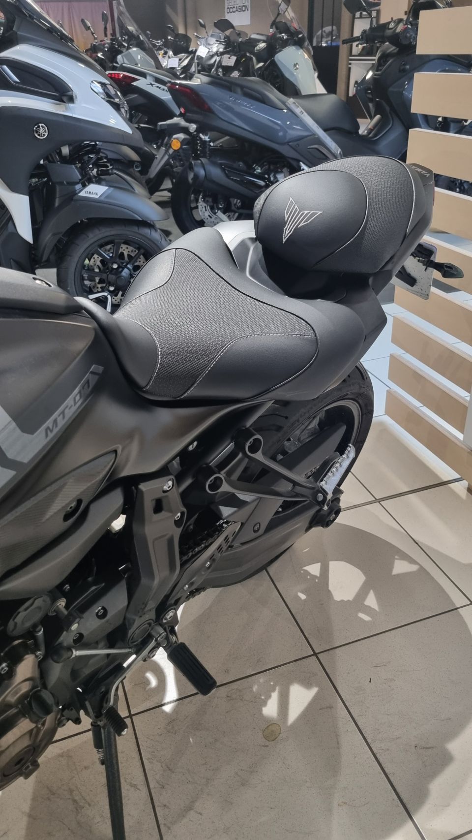YAMAHA MT-07 (47.5CV) 4