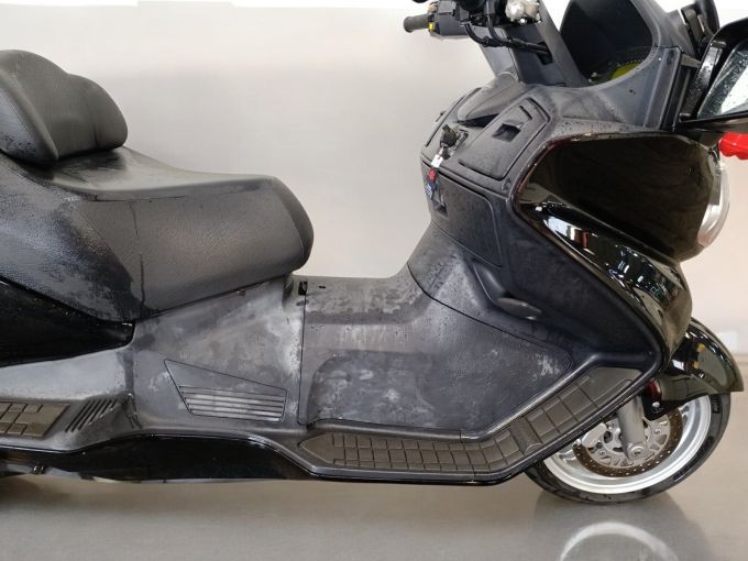 SUZUKI AN 650 BURGMAN 4