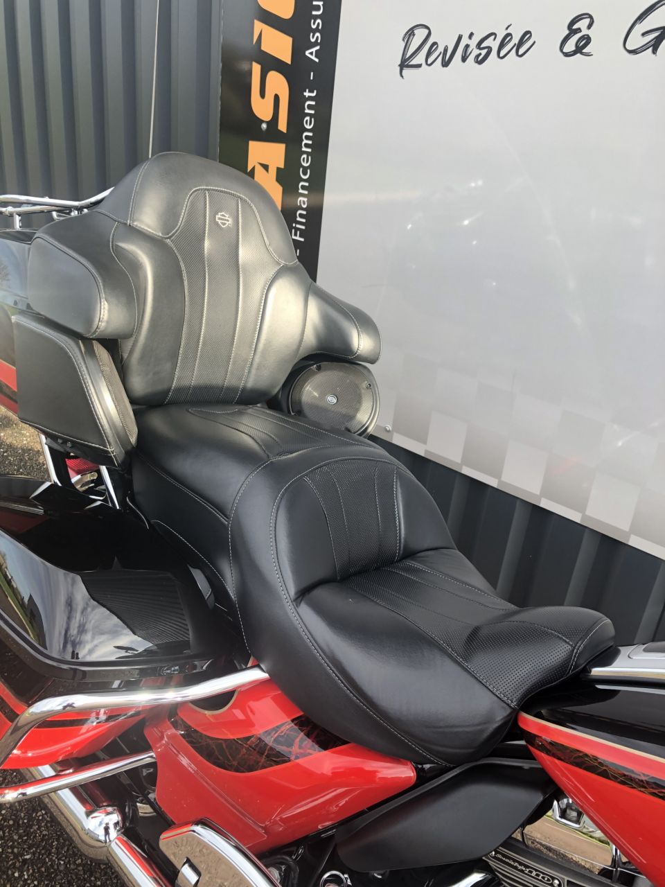 HARLEY-DAVIDSON TOURING ELECTRA GLIDE 1800 ULTRA LIMITED CVO 4