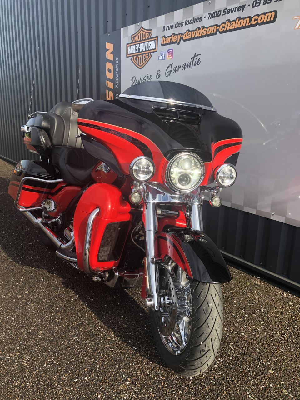 HARLEY-DAVIDSON TOURING ELECTRA GLIDE 1800 ULTRA LIMITED CVO 4