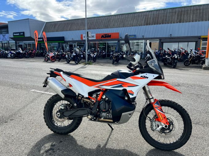 KTM 890 ADVENTURE R 4