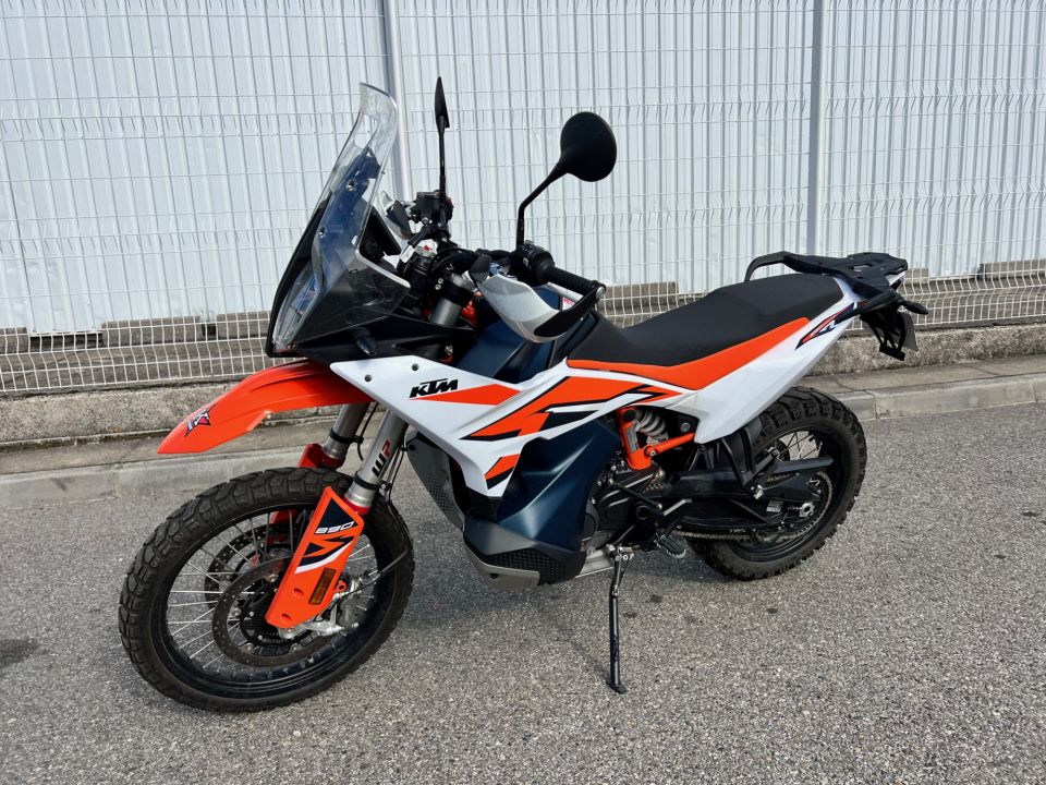 KTM 890 ADVENTURE R 4