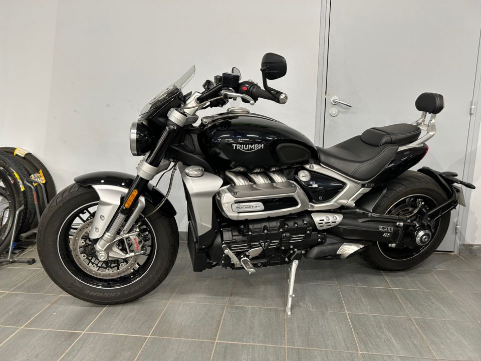 TRIUMPH ROCKET 3 GT 4
