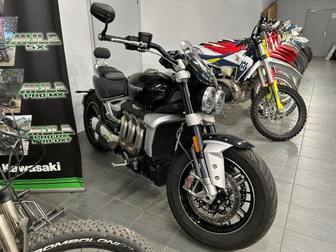 TRIUMPH ROCKET 3 GT 4