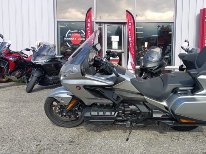 HONDA GL1800 GOLDWING 4