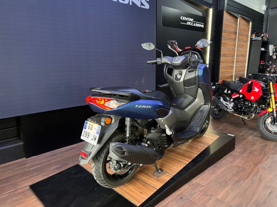 YAMAHA NMAX 125 ABS 4