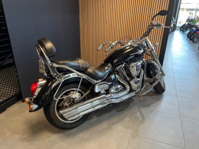 KAWASAKI VN 2000 4