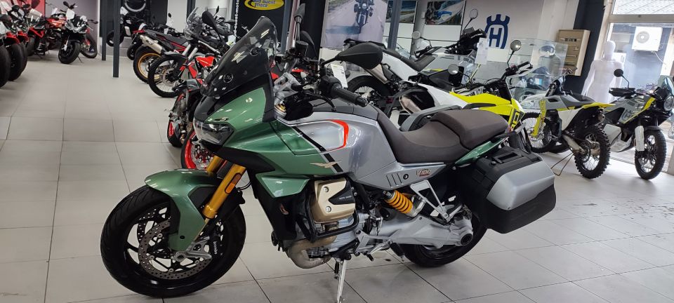 MOTO GUZZI V100  MANDELLO 4