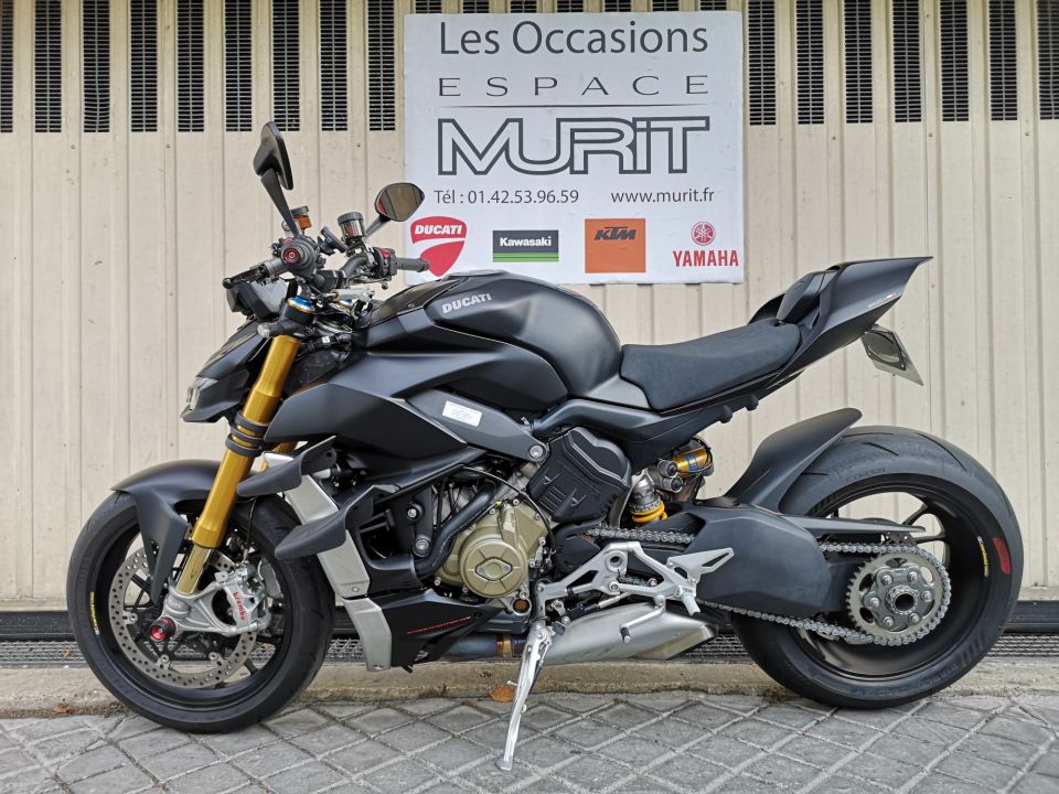 DUCATI STREETFIGHTER V4S 4