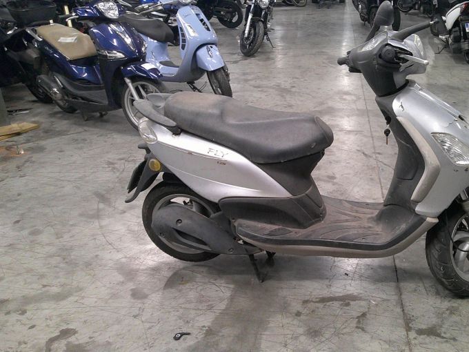 PIAGGIO FLY 125 4