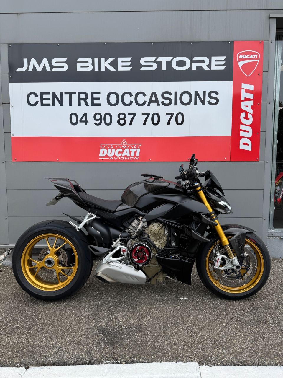 DUCATI STREETFIGHTER V4S 4