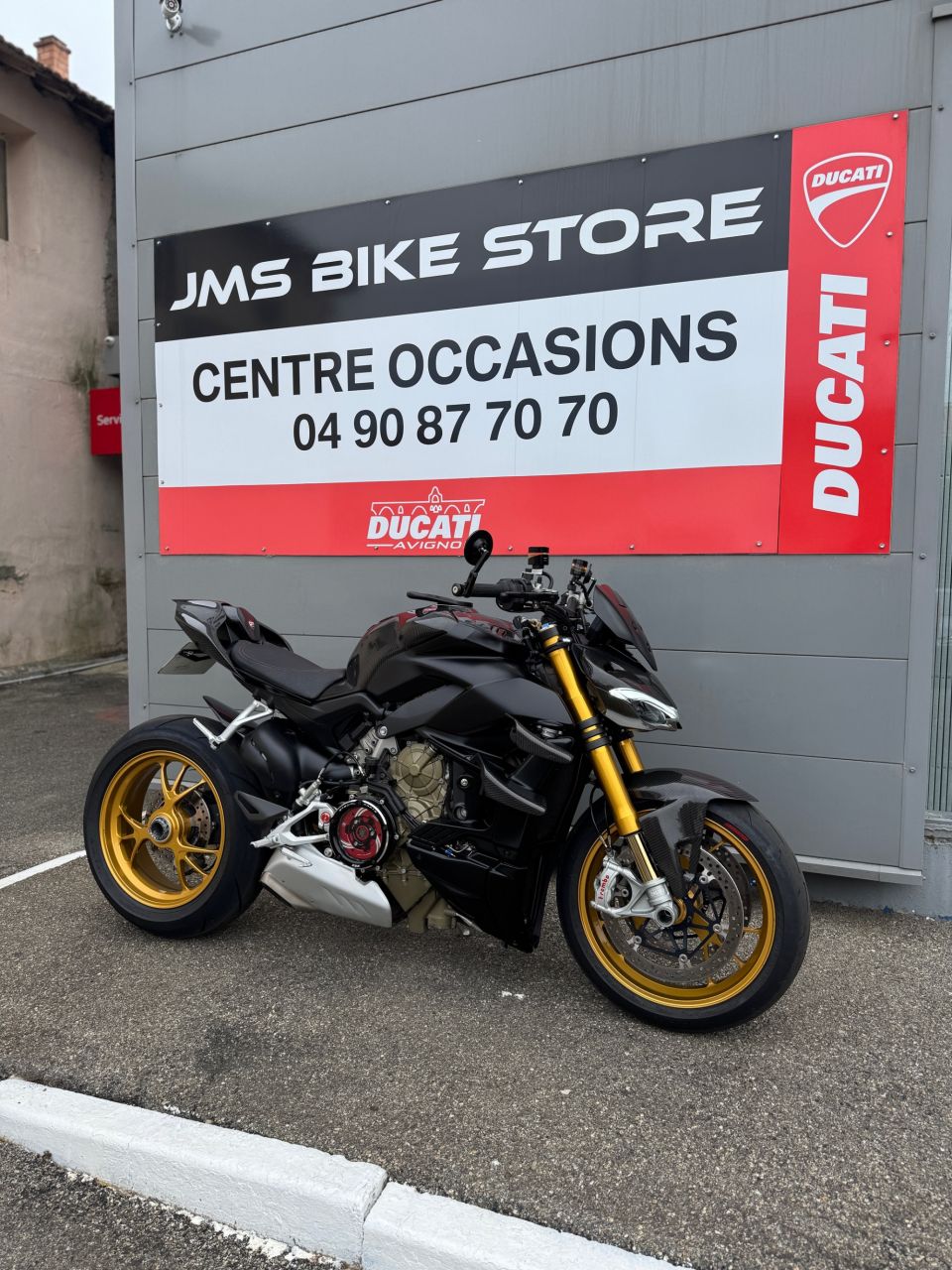 DUCATI STREETFIGHTER V4S 4