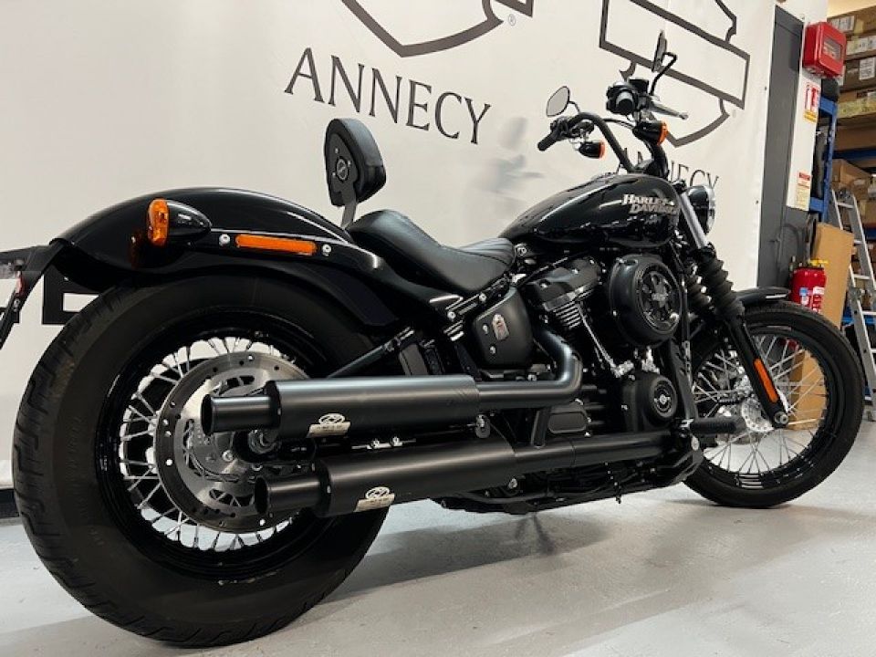 HARLEY-DAVIDSON SOFTAIL STREET BOB 1745 4