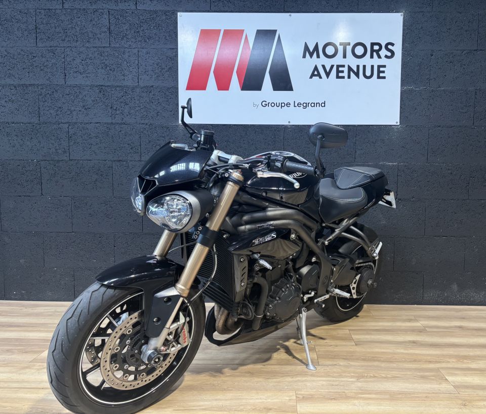 TRIUMPH SPEED TRIPLE 1050 S  4