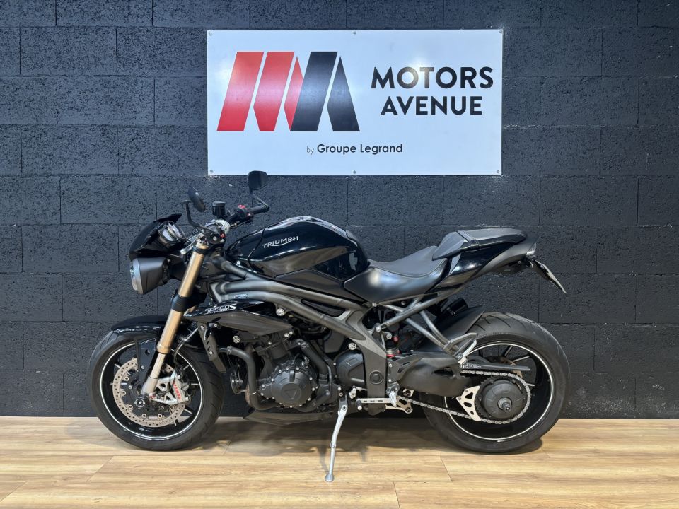 TRIUMPH SPEED TRIPLE 1050 S  4