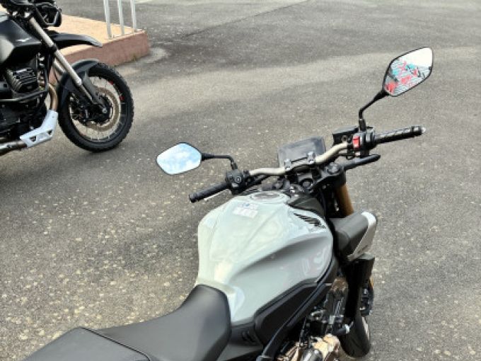 HONDA CB650R 4