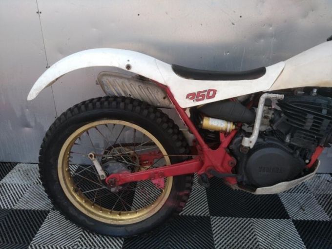 YAMAHA TY 250 4