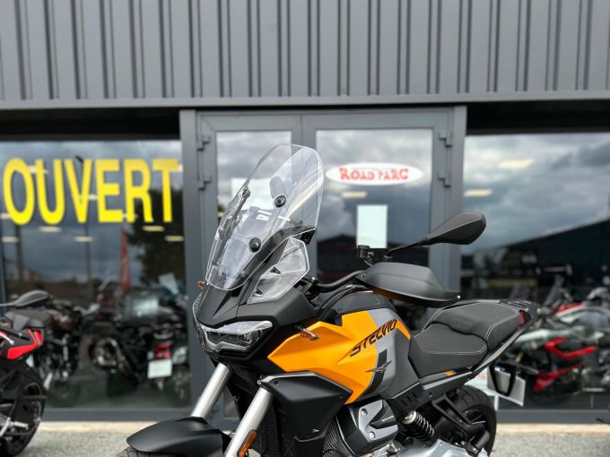 MOTO GUZZI STELVIO 1100 4