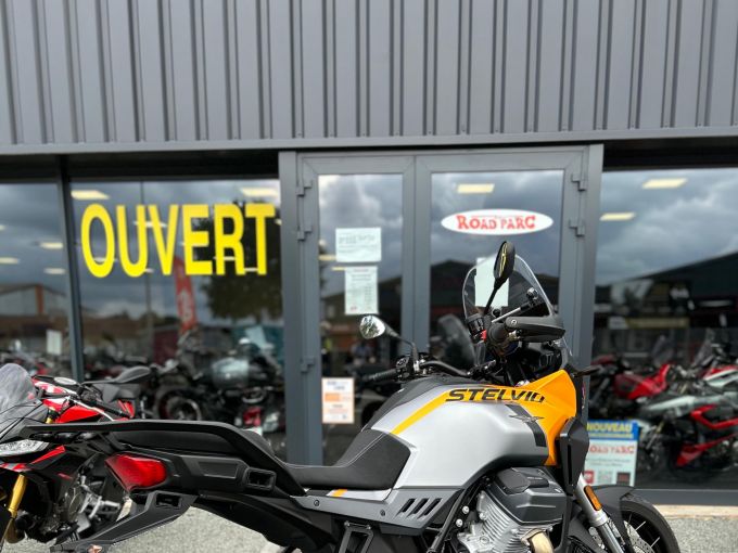 MOTO GUZZI STELVIO 1100 4