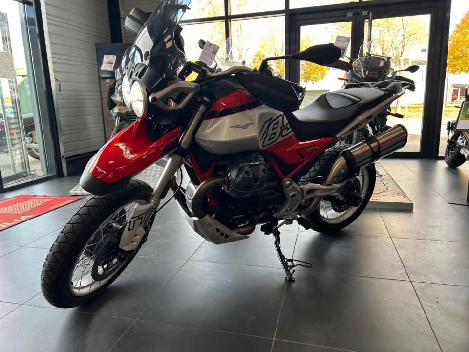 MOTO GUZZI V85 TT 850 4