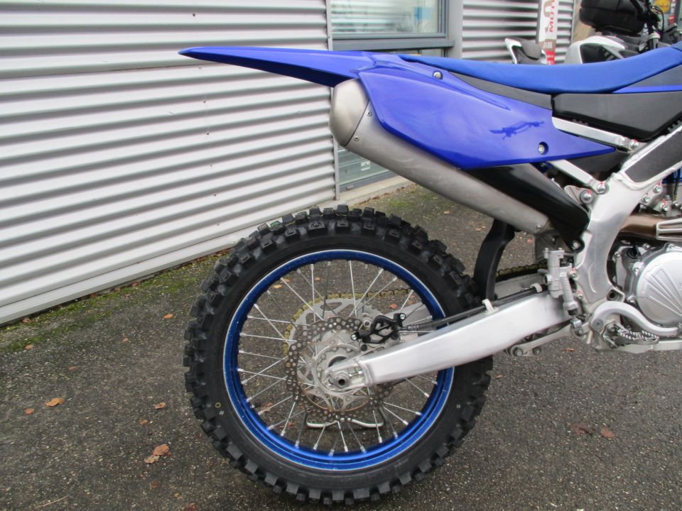 YAMAHA YZ250F 4