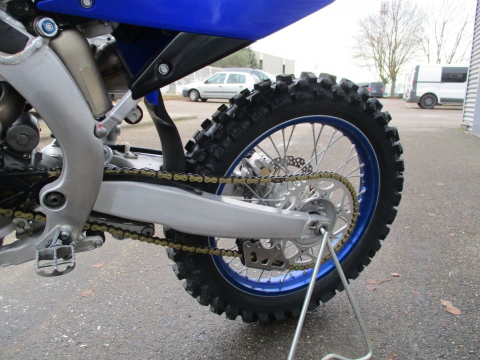 YAMAHA YZ250F 4