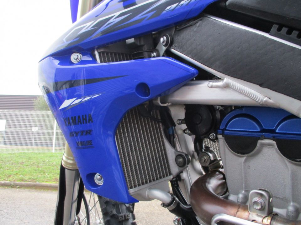 YAMAHA YZ250F 4
