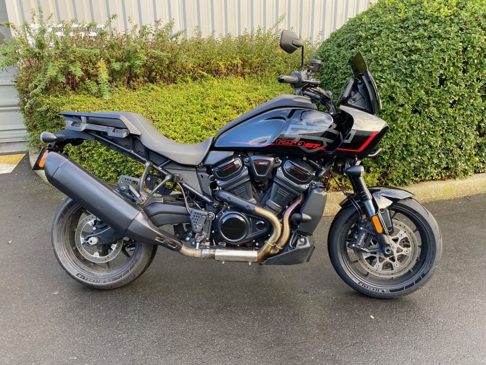 HARLEY-DAVIDSON ADVENTURE PAN AMERICA 1250 ST 4