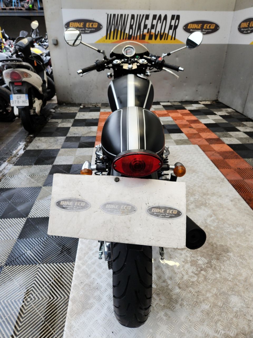 MASH CAFE RACER 250 4