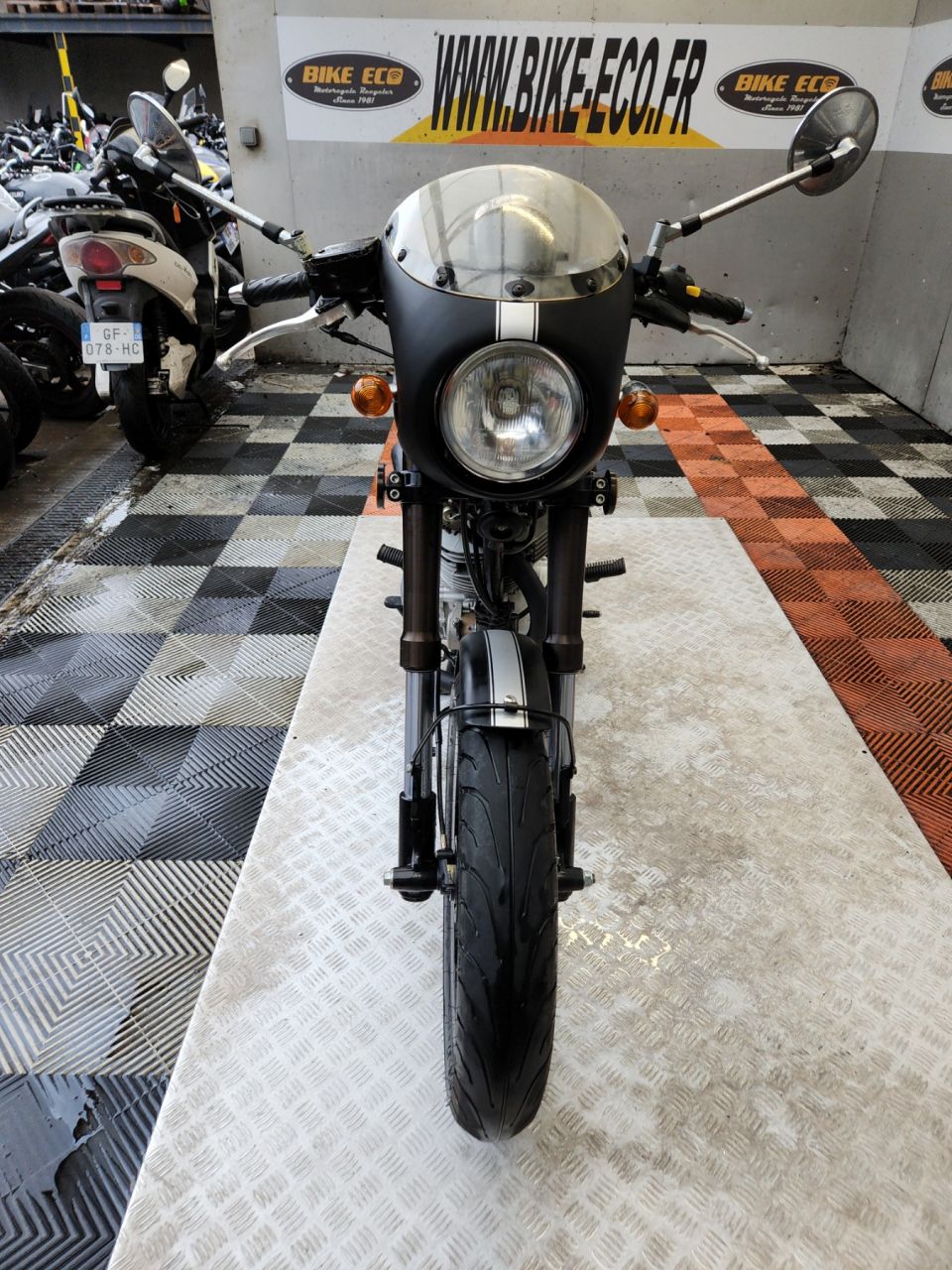 MASH CAFE RACER 250 4