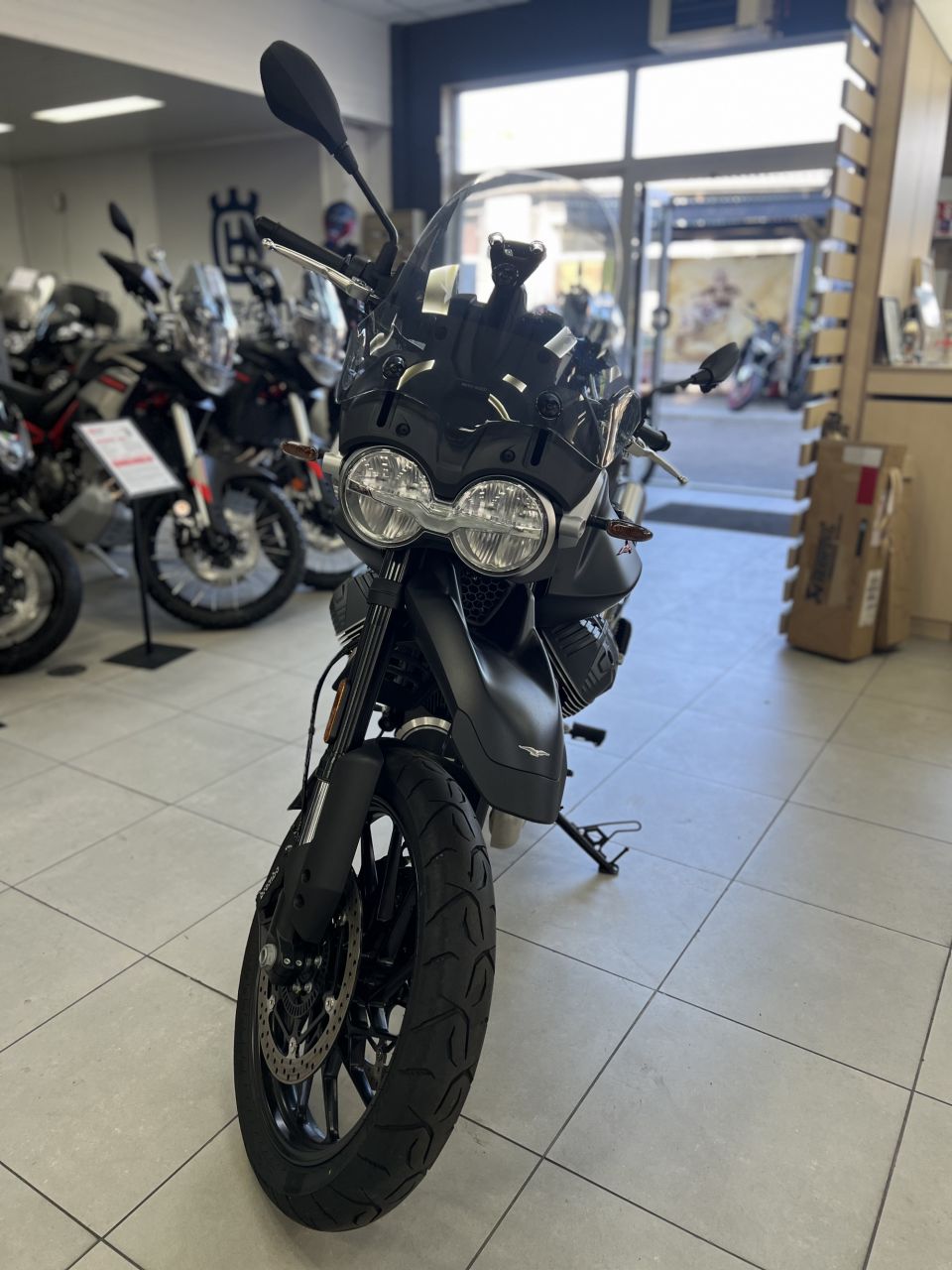 MOTO GUZZI V85 TT 850 4