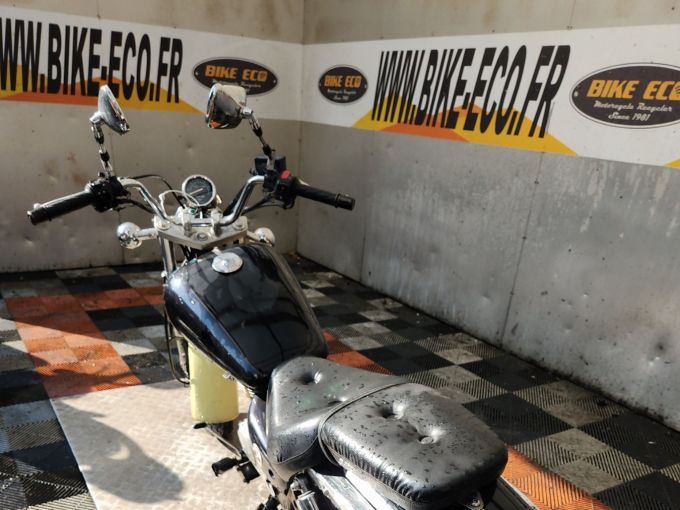 SUZUKI GZ MARAUDER 4