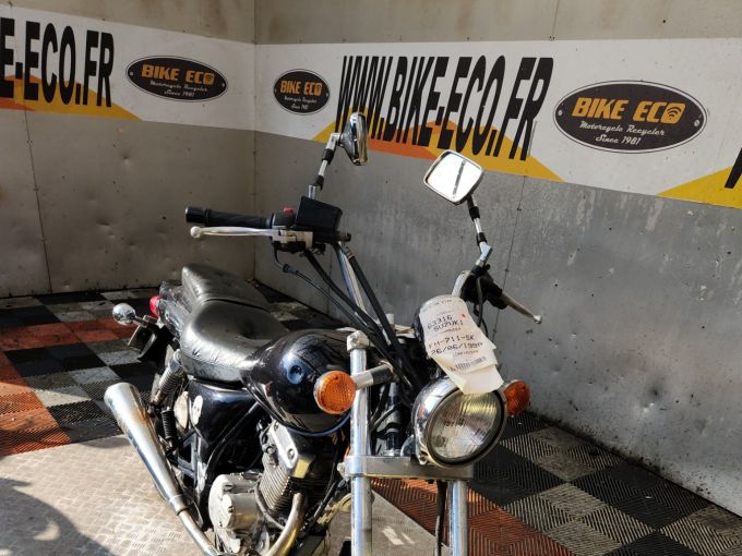 SUZUKI GZ MARAUDER 4