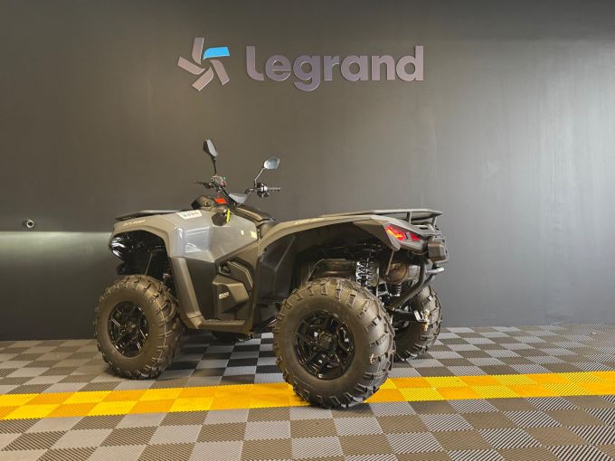 CAN-AM OUTLANDER 500 4