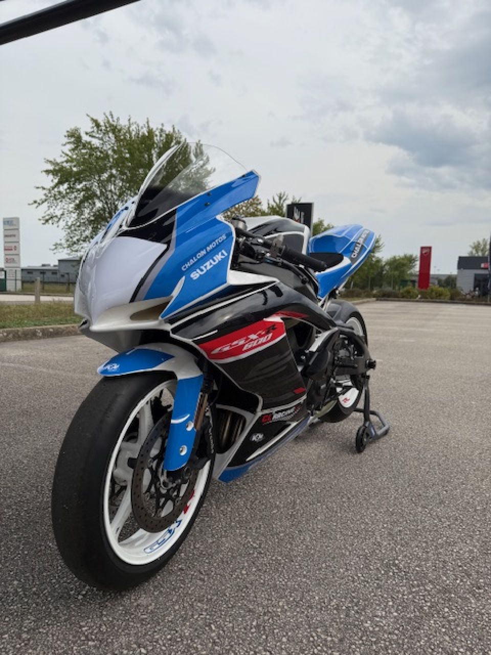 SUZUKI GSX-R 600 4